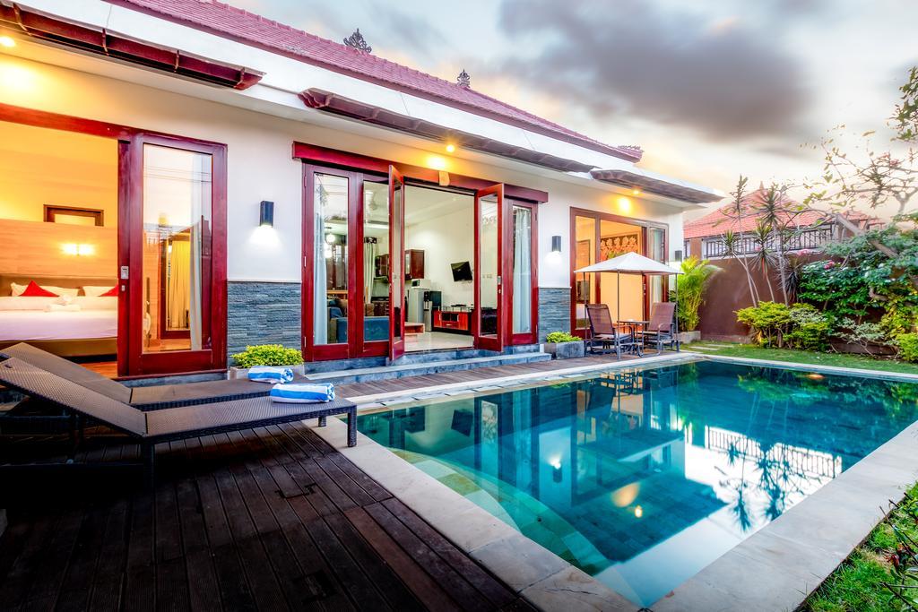 Villa Gayatri Seminyak Esterno foto
